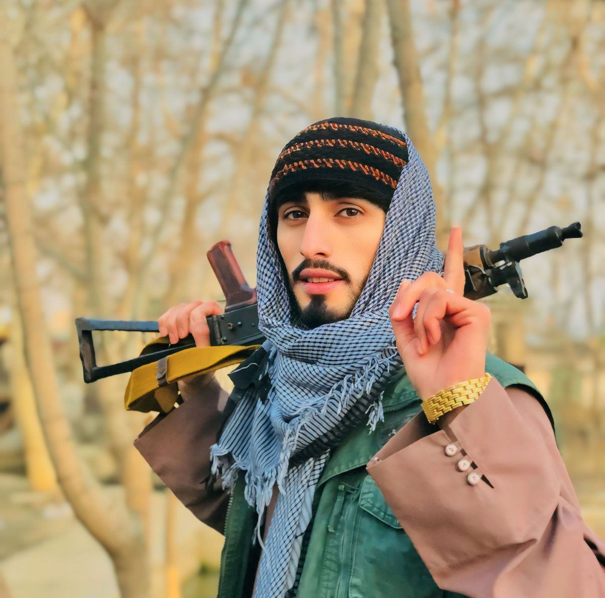 EsHaq Mujahid اسحاق مجاهد | Kabul