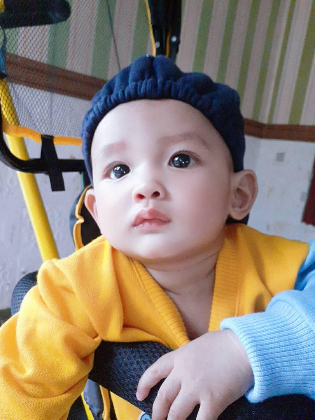 MOMON PRANK MILO... MOMON DIAM-DIAM MASUK KEDALAM KEPALA MILO di ...