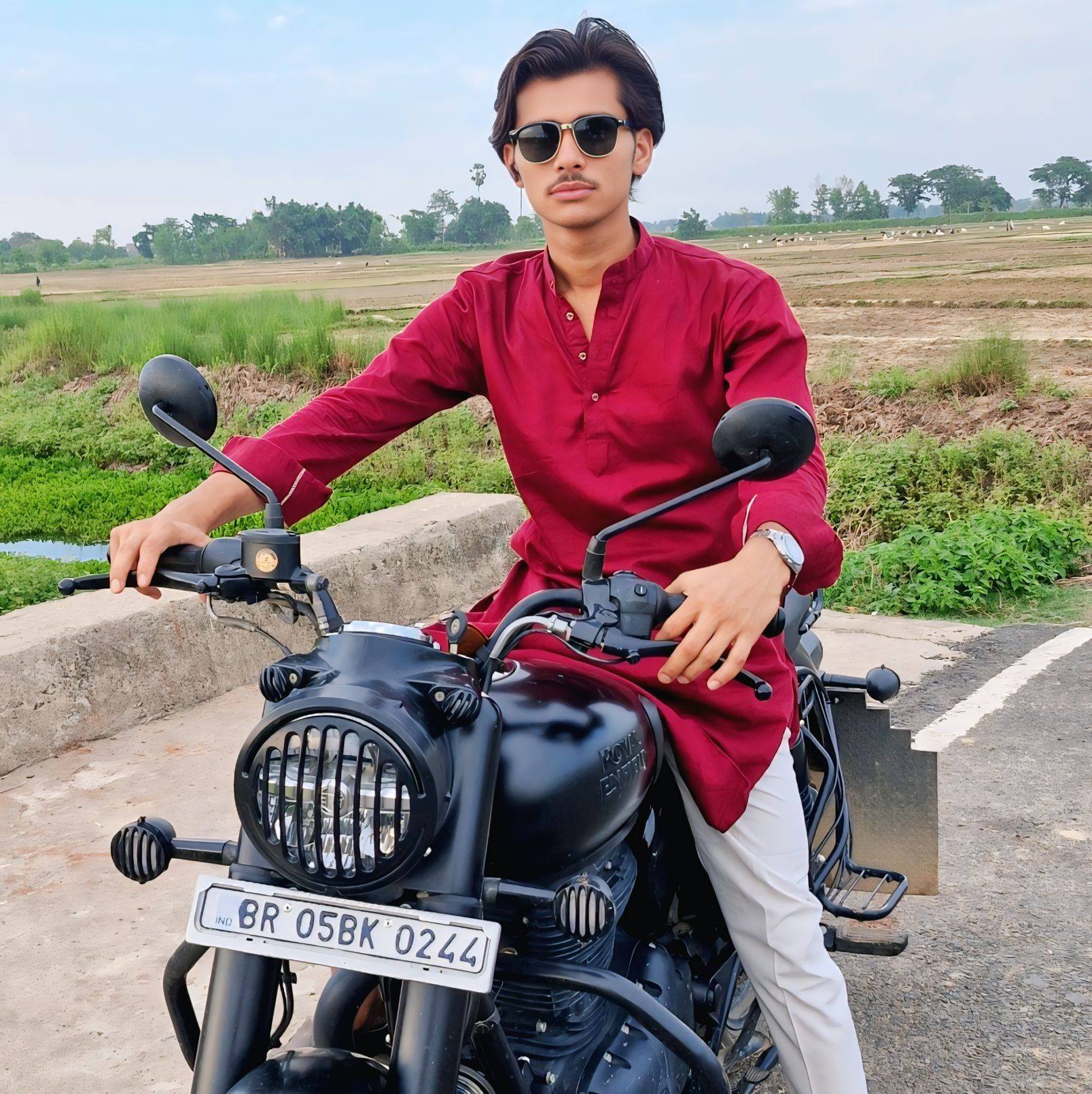 suit-cover-contact-kare-iqubal-bhai