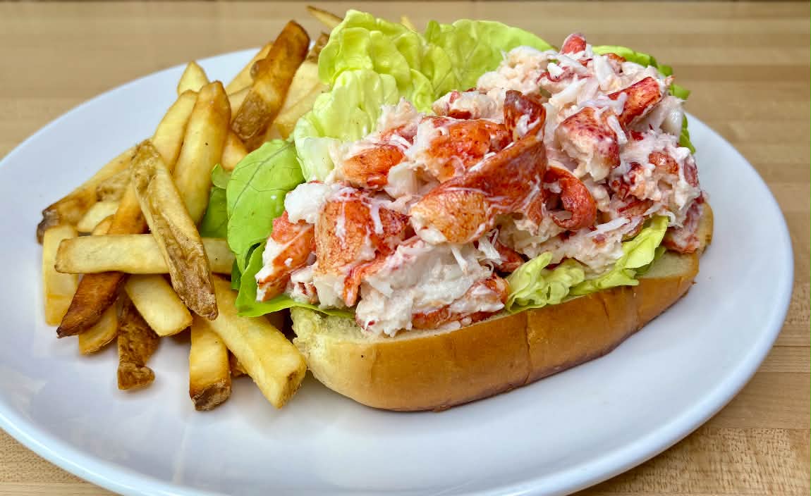 🌭 Dube Dogs is back—one... - The Common Man Roadside Millyard | Facebook