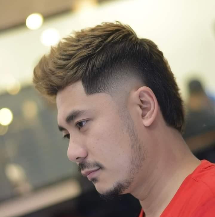 R Maulana Pangkas Rambut