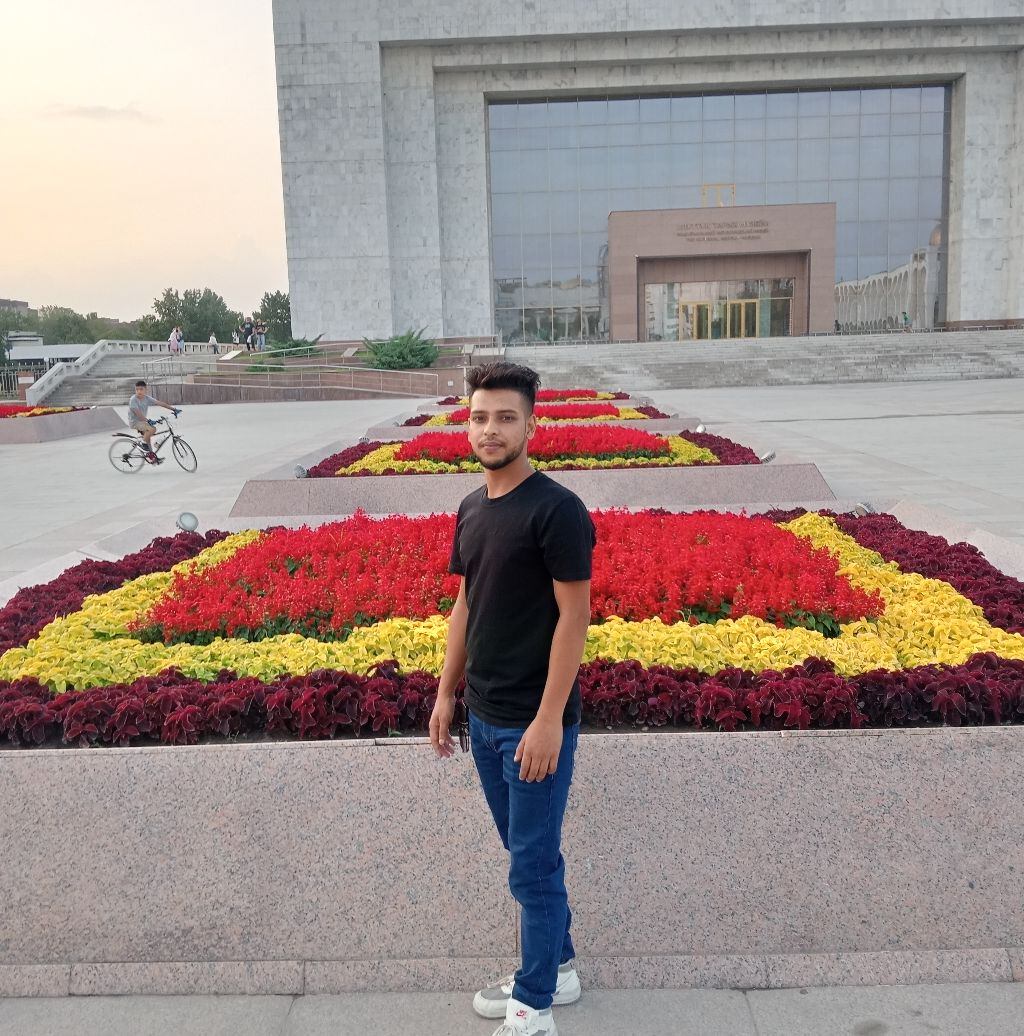 Sadik Raj