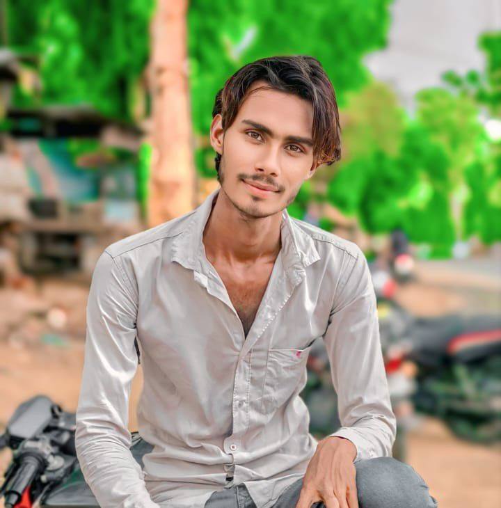 Fareed Khan