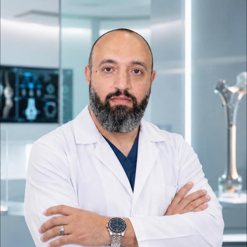 يا دكتور حضرتك دكتور حقيقي ؟ للأسف اه يلا عشان... - أ.د. محمد عبدالمؤمن ...