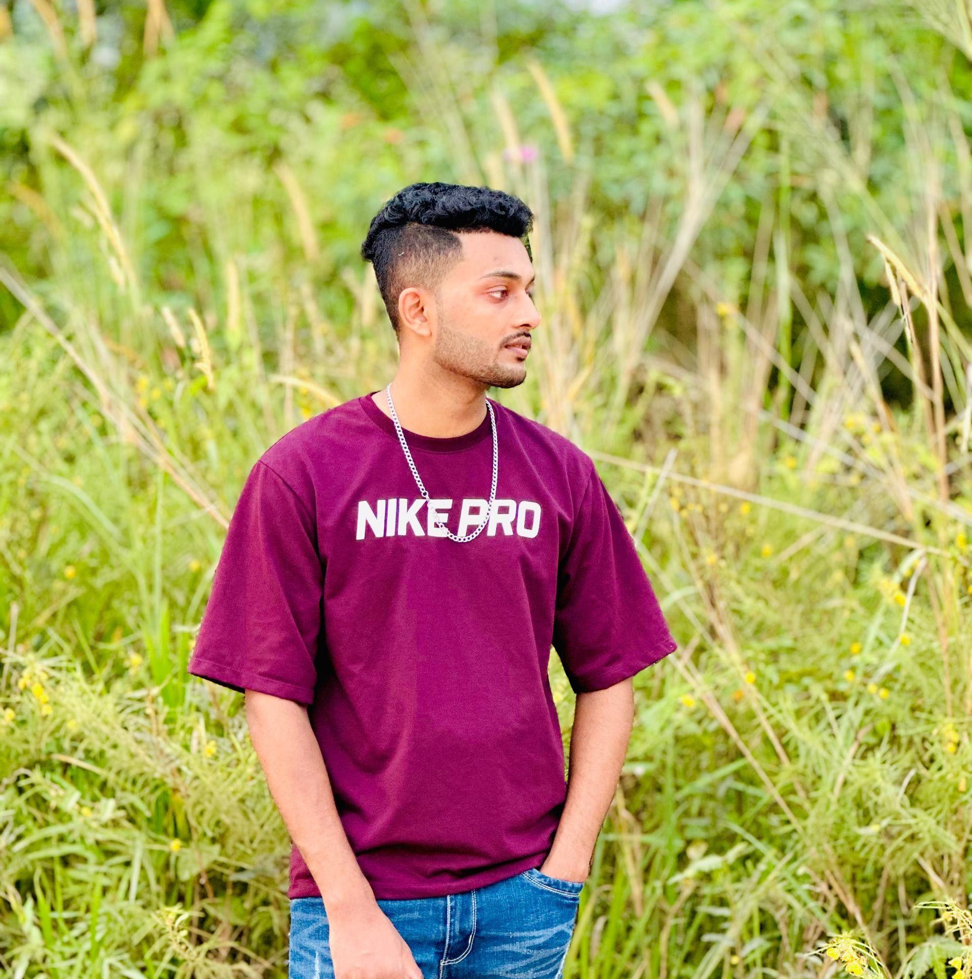- প্রতিটি মেয়ে তাঁর বাবার কাছে রাজকন্যা..!!🥰🖤🥀 | আসক্তツ | Facebook