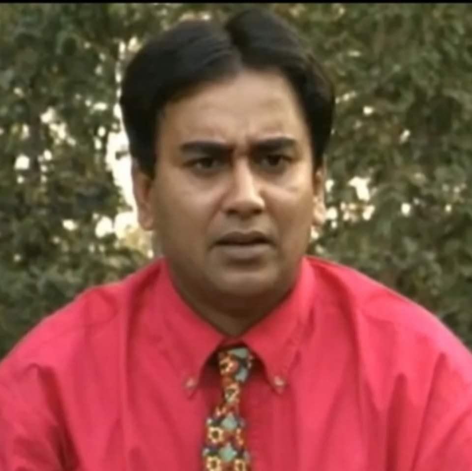 কাছে আসার গল্প