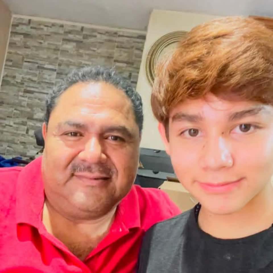 Ajua | Roberto Roro Quiroz