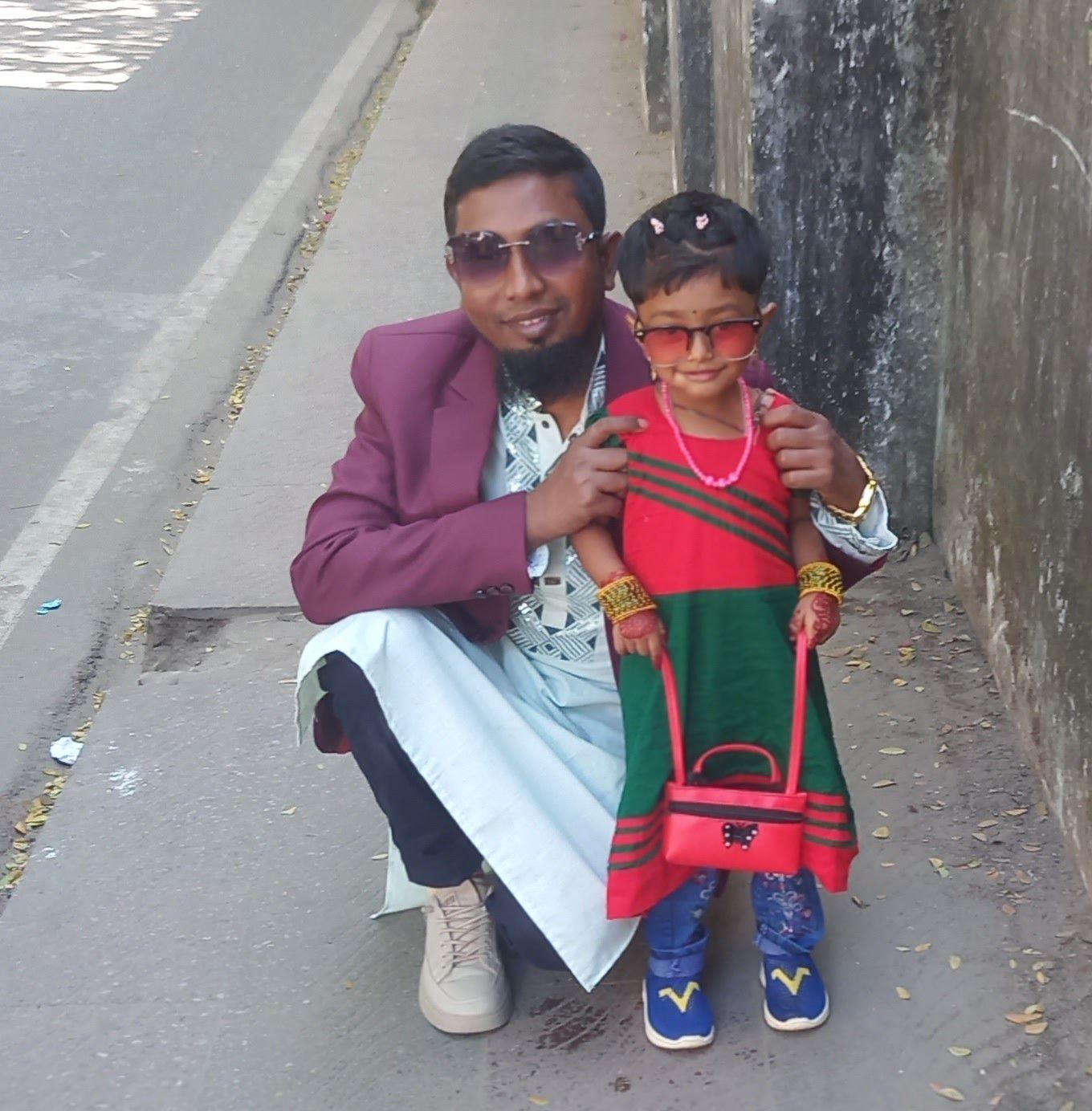 পুকুরে ঝাকি জাল ফেলে বিশাল বিশাল বোয়াল মাছ চিতল মাছ এবং কাতলা মাছ ধরার ...