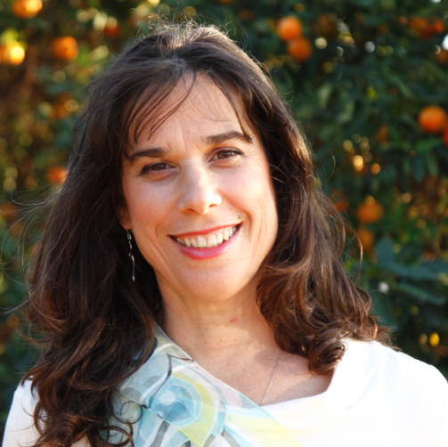 אתי עשירי, לאכול בנחת - להתבונן, להקשיב, לבחור. | Hod HaSharon