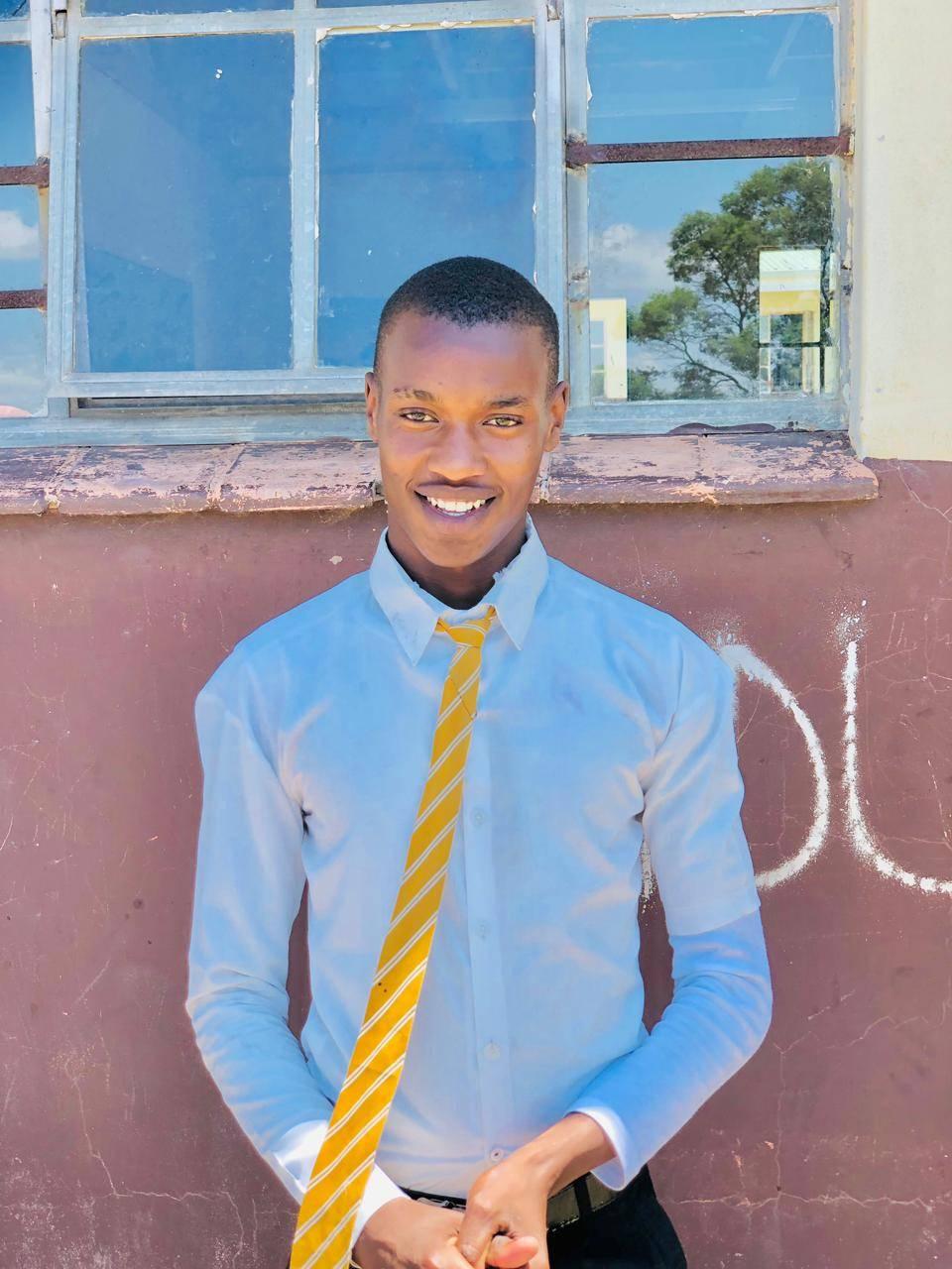 LwaziieYy Øwakår MaJozii