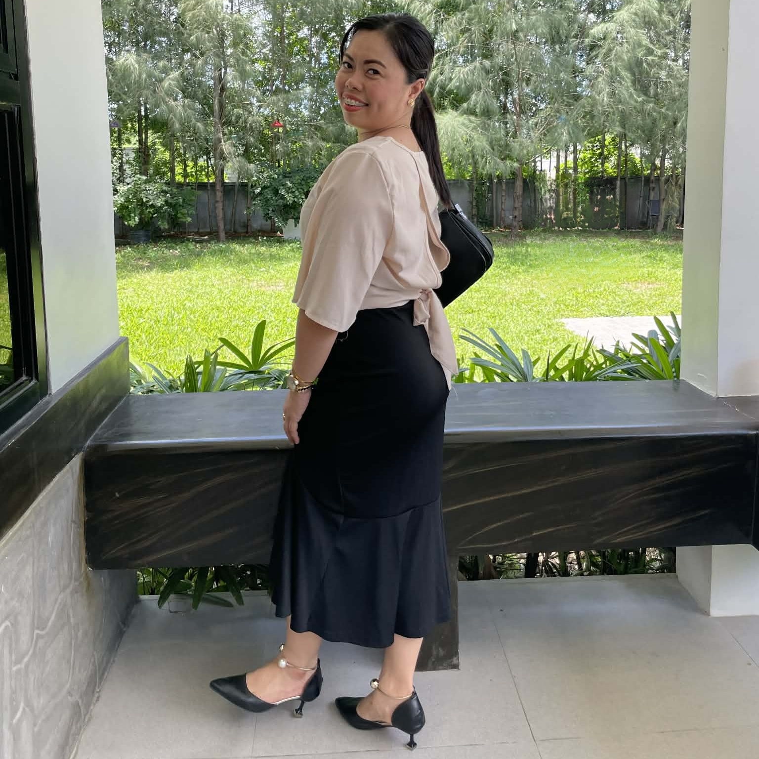 Akala ng iba, nagtatagal kapag mas mahal ang isa. Pero hindi magtatagal ...