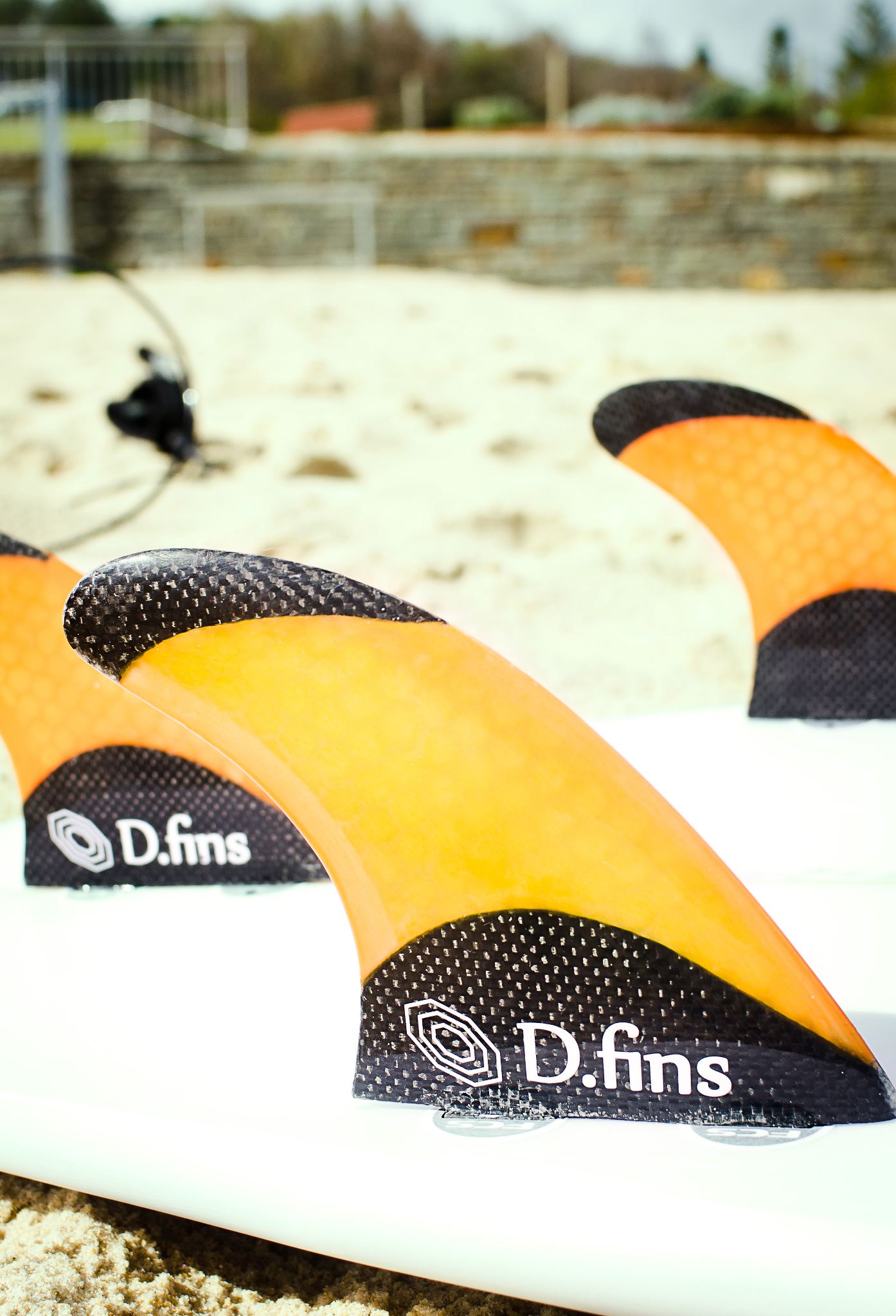 D.fins (@deefins) • Facebook
