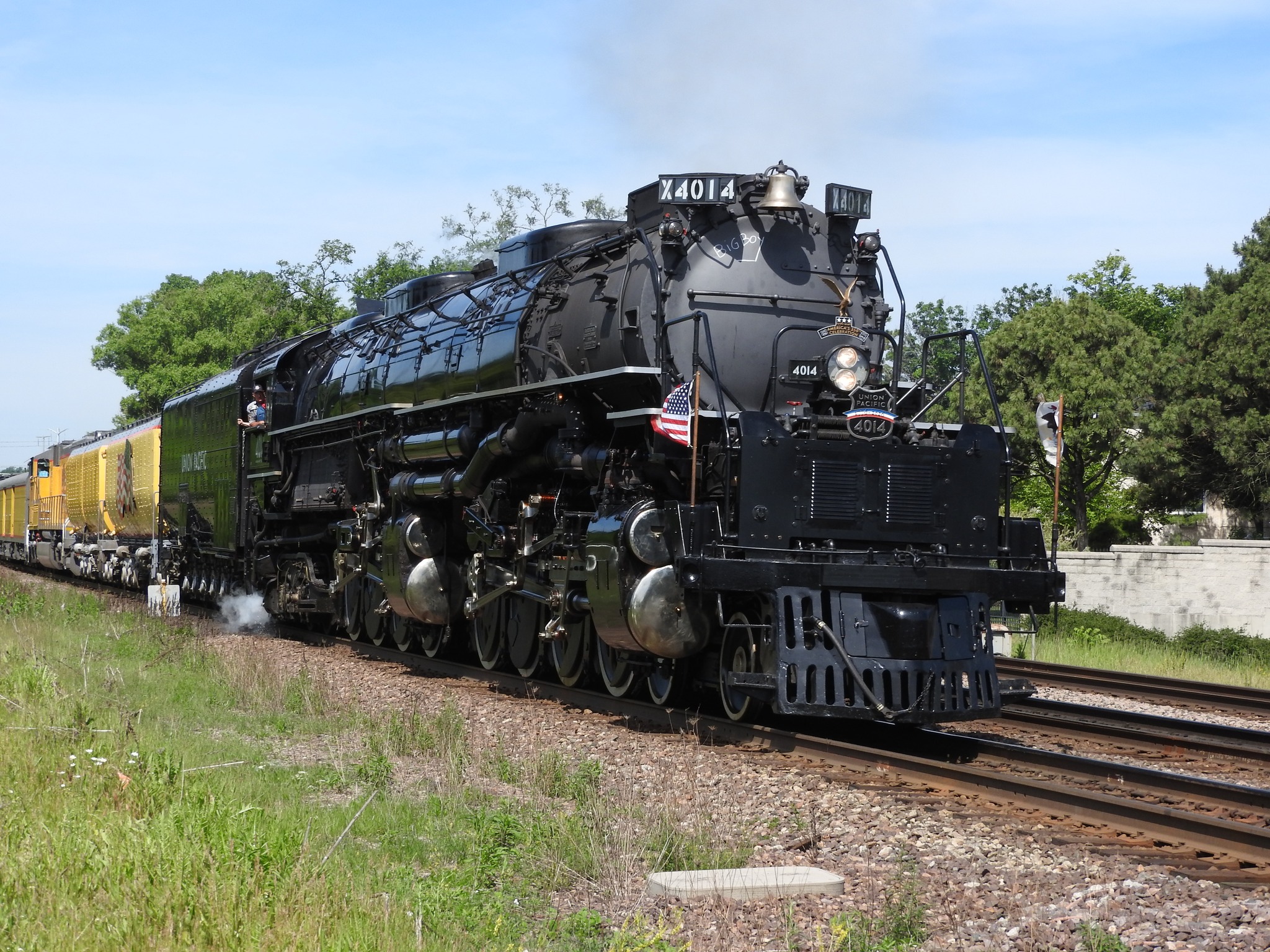 RAILROAD HISTORY BUFFS OF ILLINOIS | Burlington Northern E8A #9939 ...