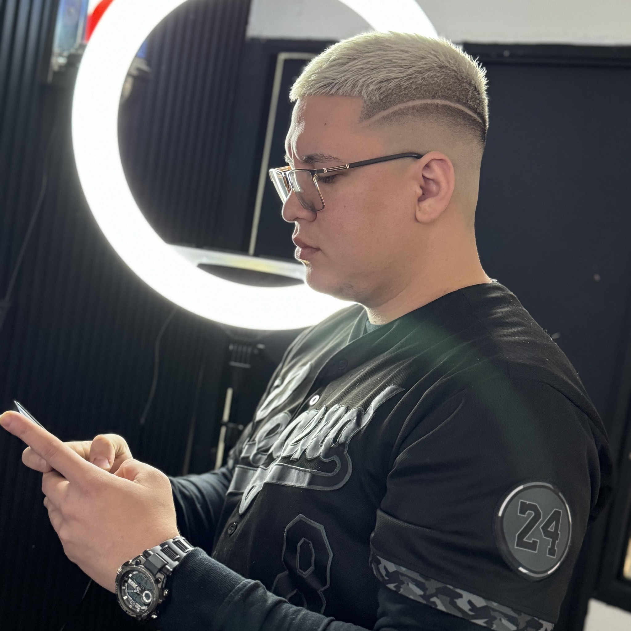 Y uno se toma eso demasiado en serio… 🤣🔥 #BarberHumor | Barber kenery