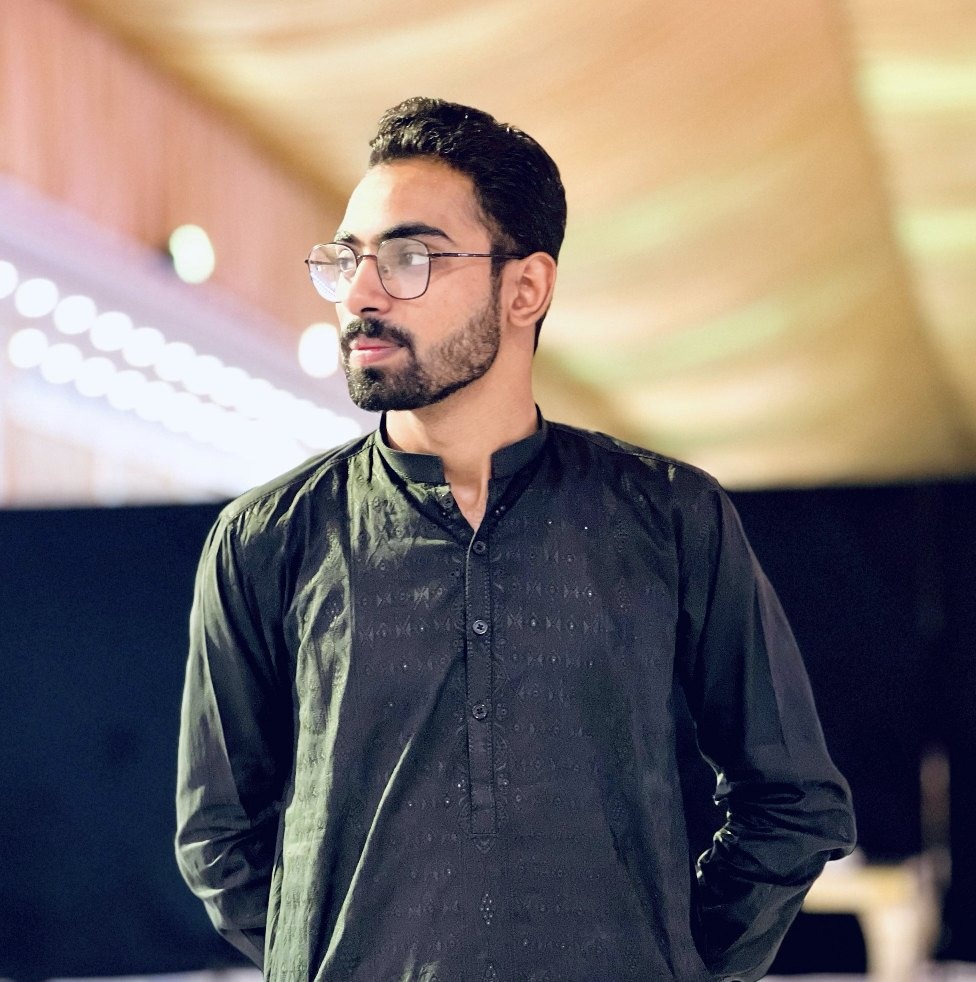 Umair Tiktok Wala | Region Issue agr kisi ko arha hai to btaye usla ...