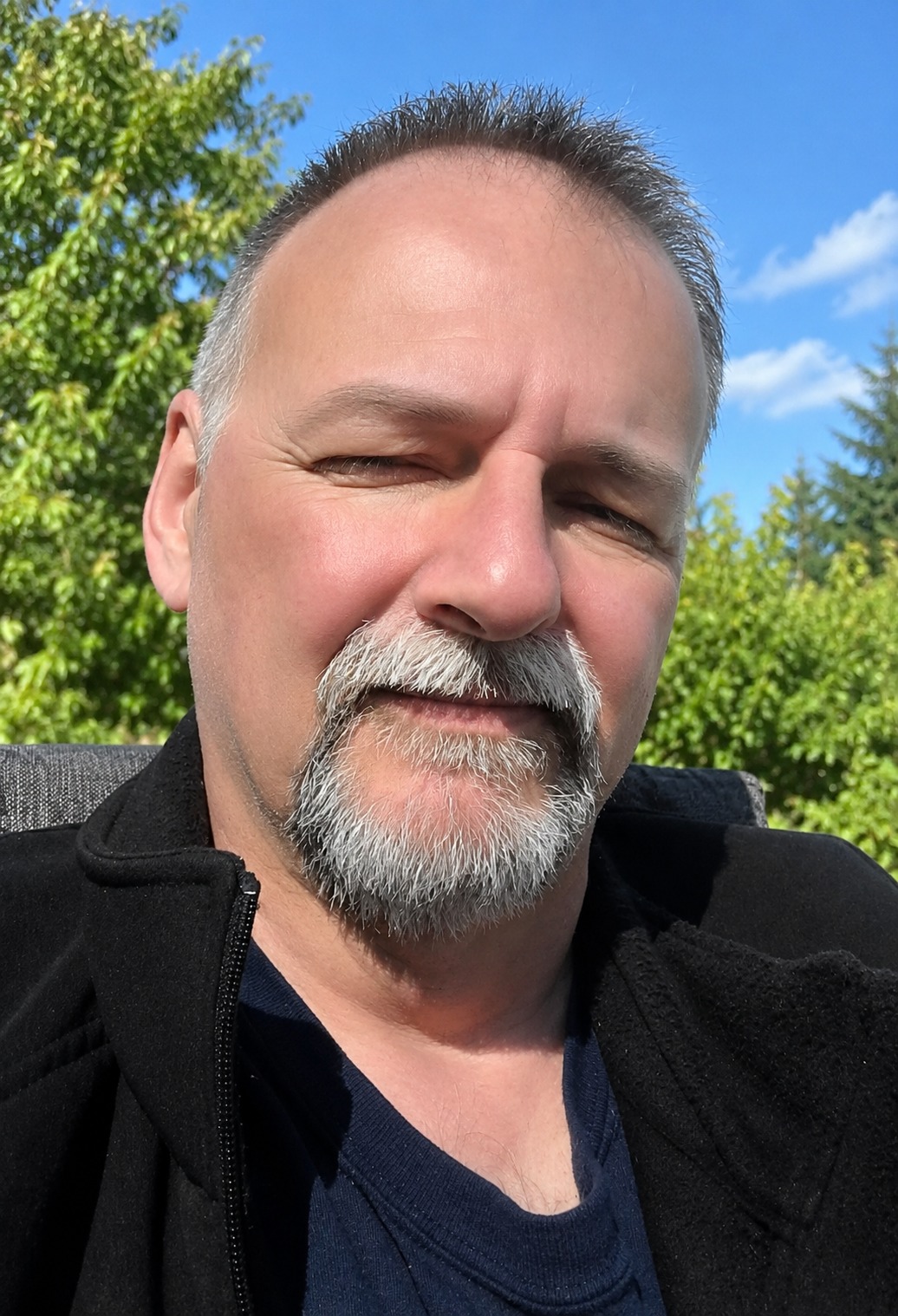 Réjean Tremblay - Je cherche quelqu'un pour écrire... | Facebook