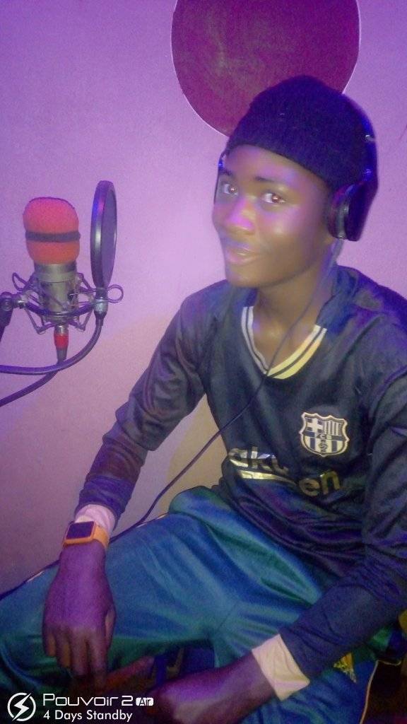 Itz isyerncy rappers