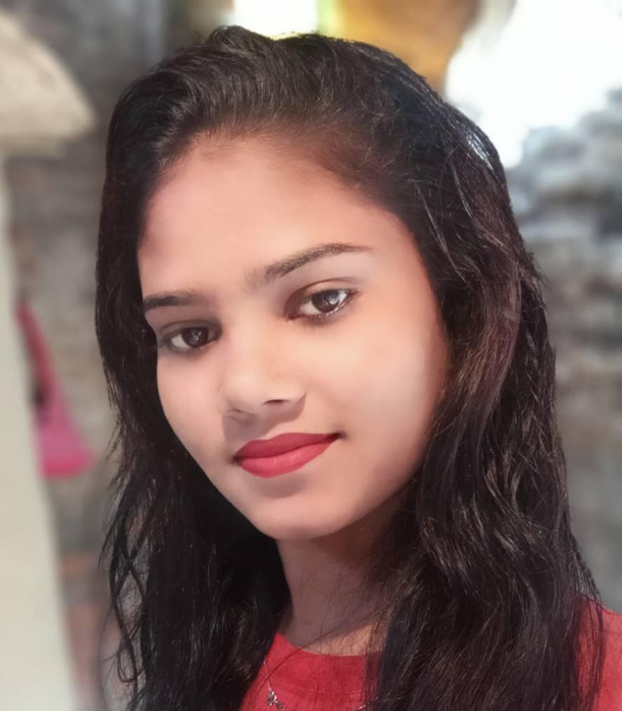 Singer Naina Raj