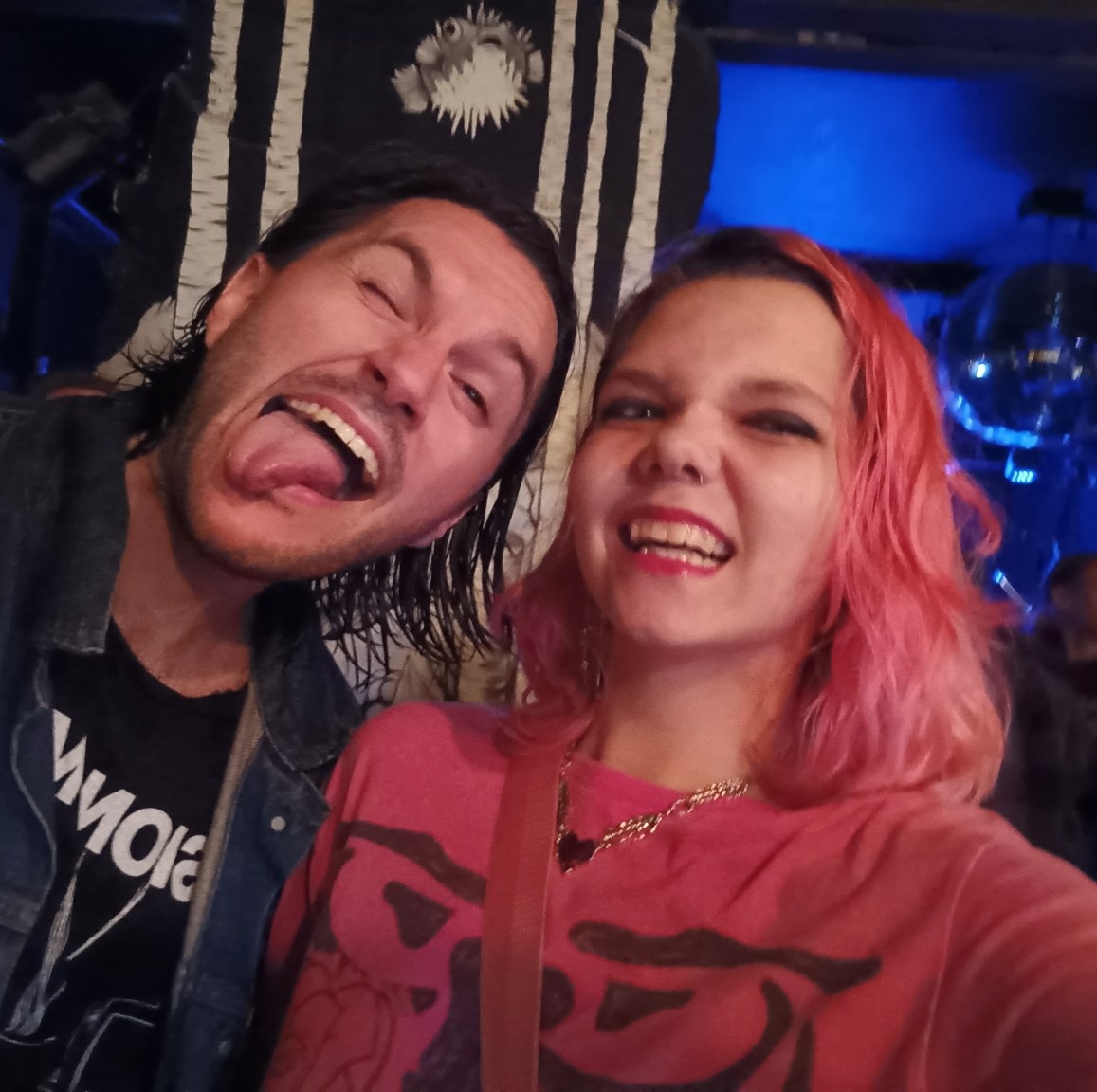Taylor Swift's Vault | If green is the color for Reputation, why does ...