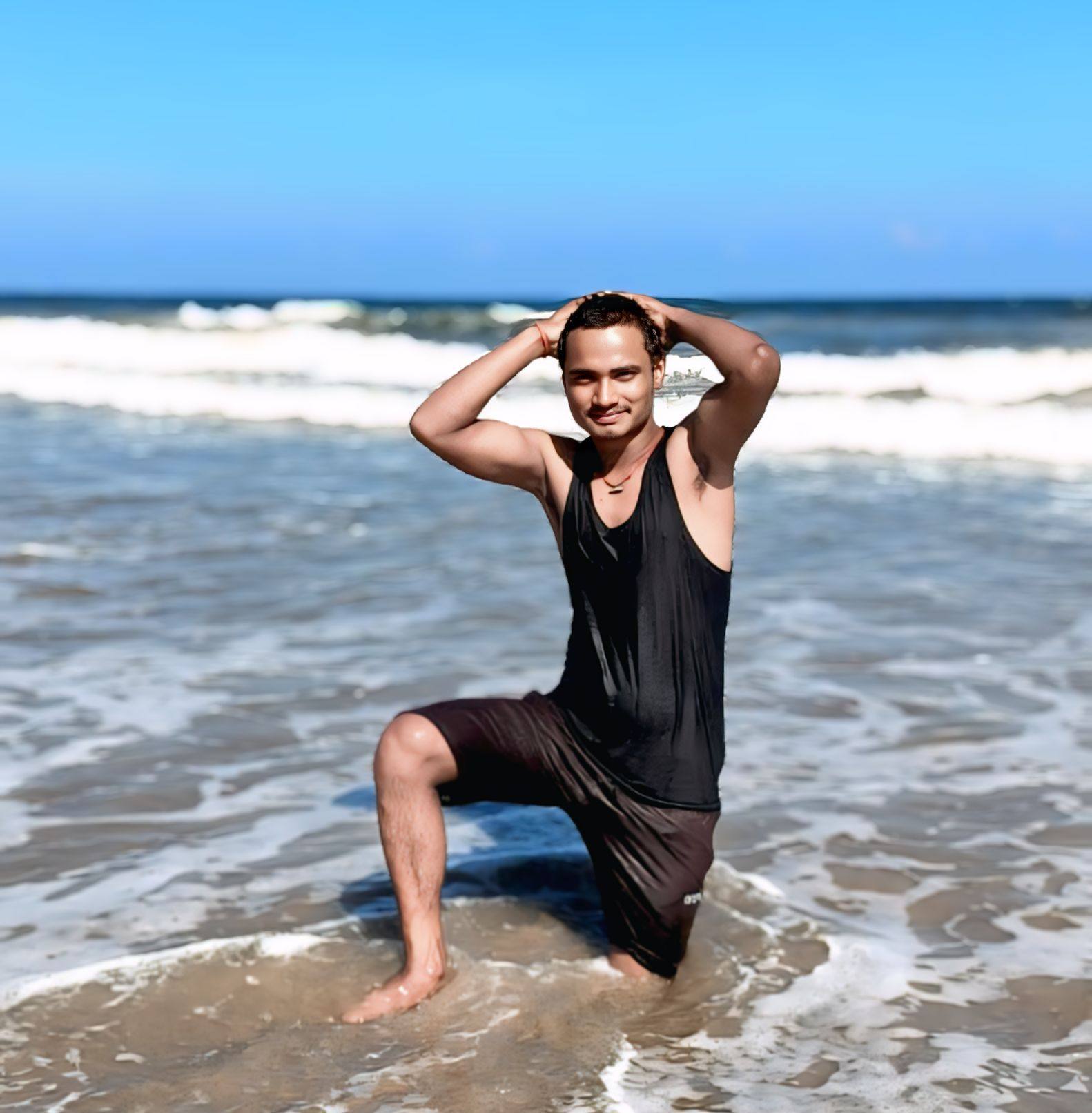 हावड़ा ब्रिज के पास का खूबसूरत नज़ारा। कौन-कौन आया है यहाँ? # ...