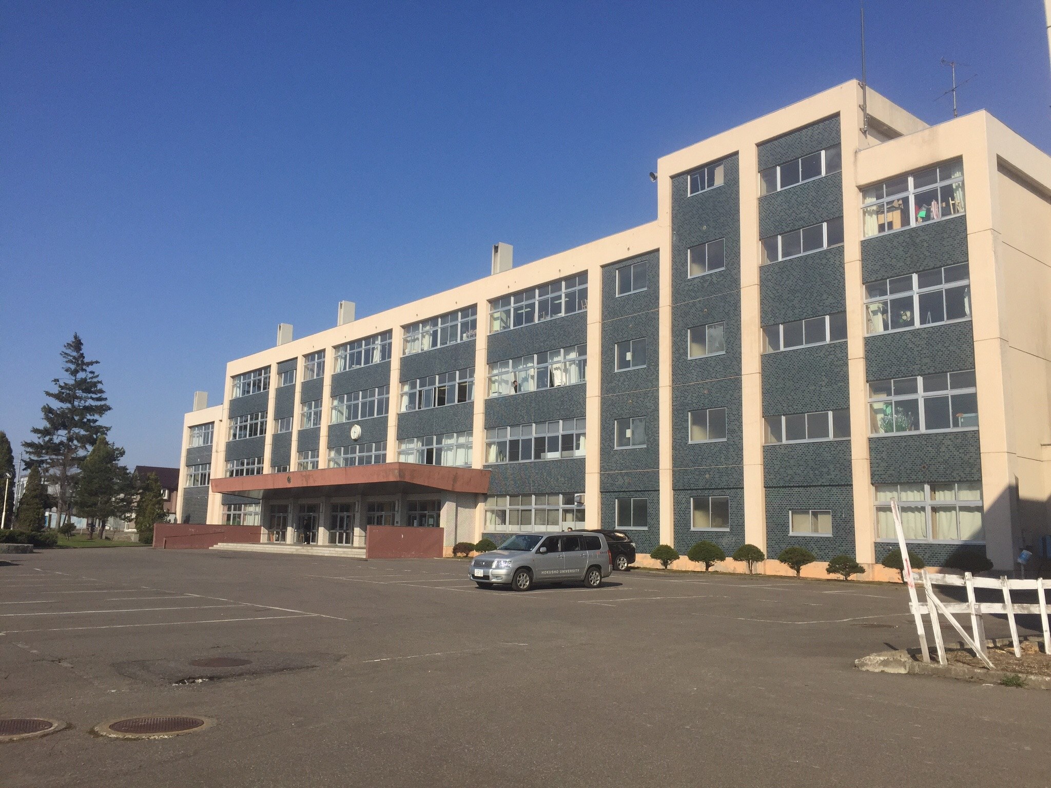 滝川 西 高校