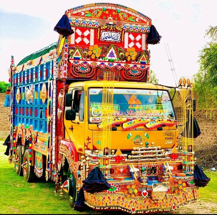 Truck lovers