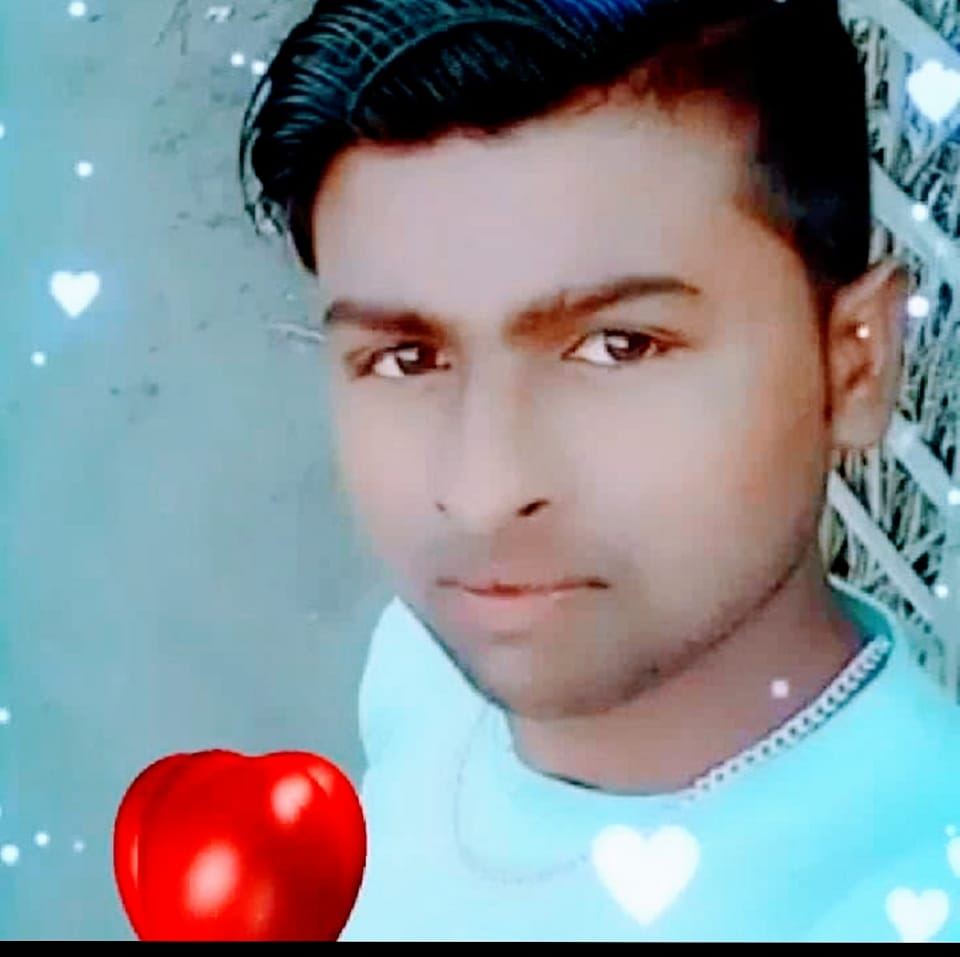 #👍like ️comment😘💬follow👤👍1m💬100k🫰200k | Upendera Upendera