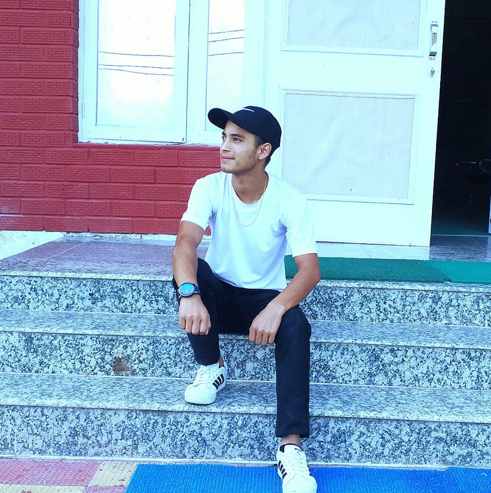 Hilal Vlogger