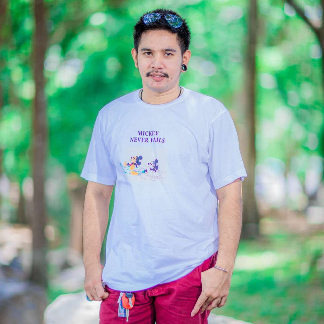 บาซีร ราชบุรุษ