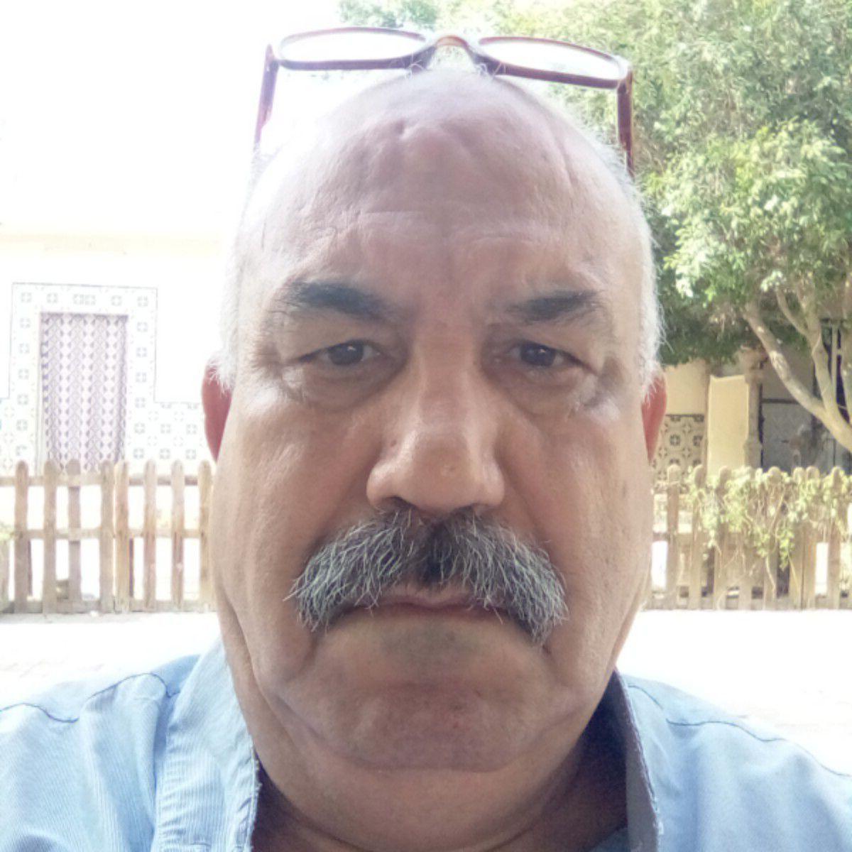 لا أريد اتساع العالم، بل يكفيني أن أكون في المكان الذي يشبه روحي ...