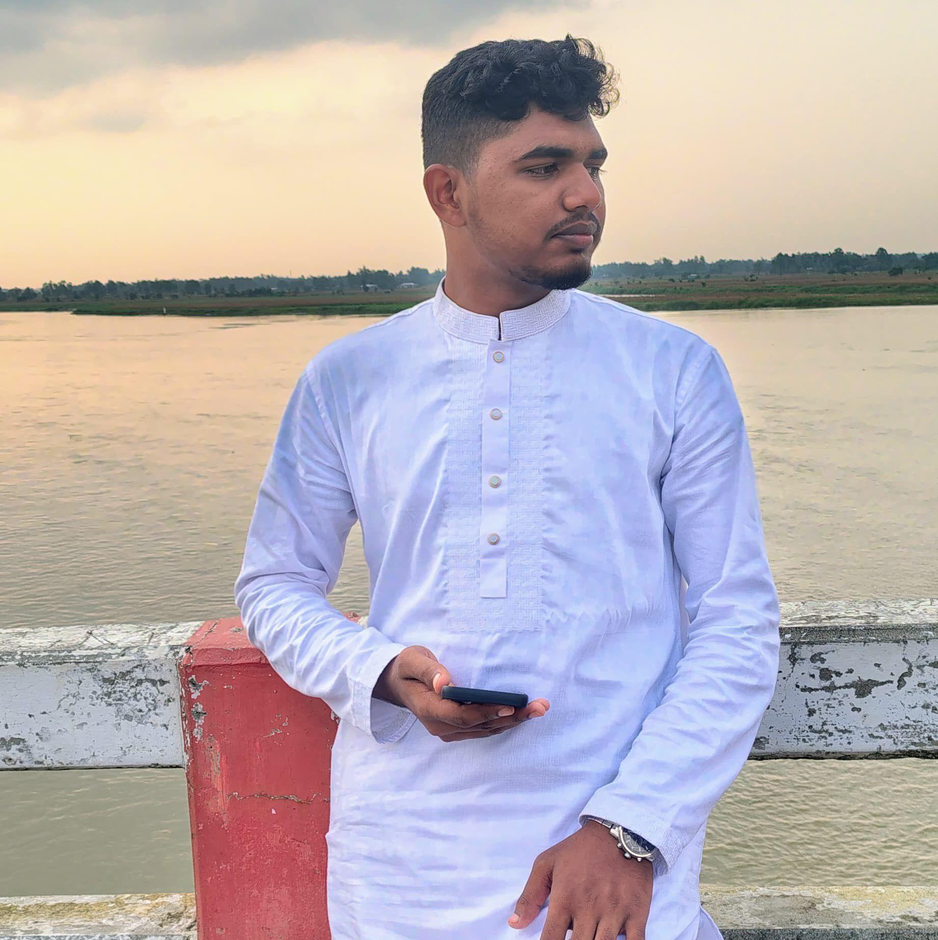 H M Habibullah