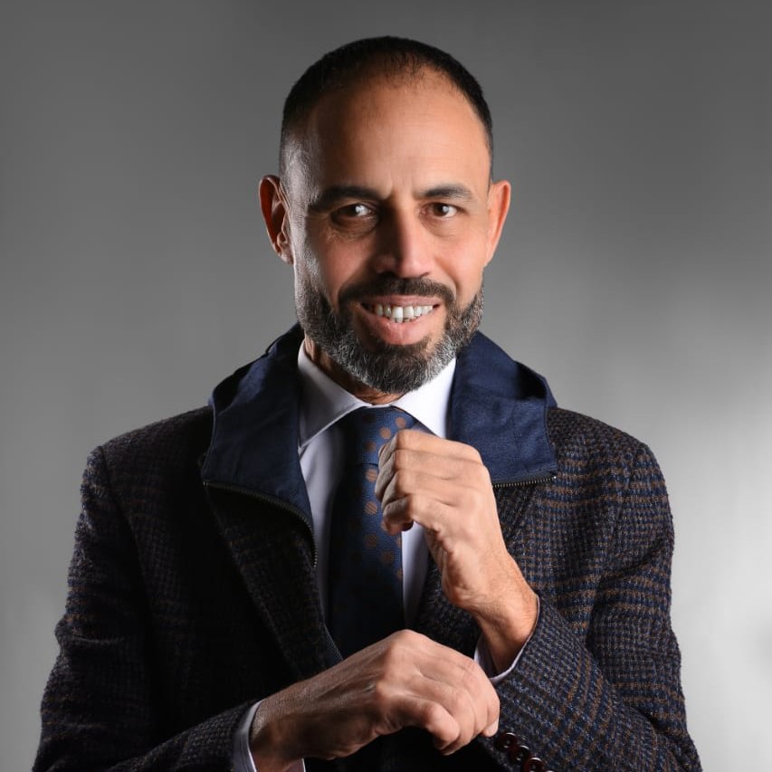 الصح إ يه مع أيمن كمال