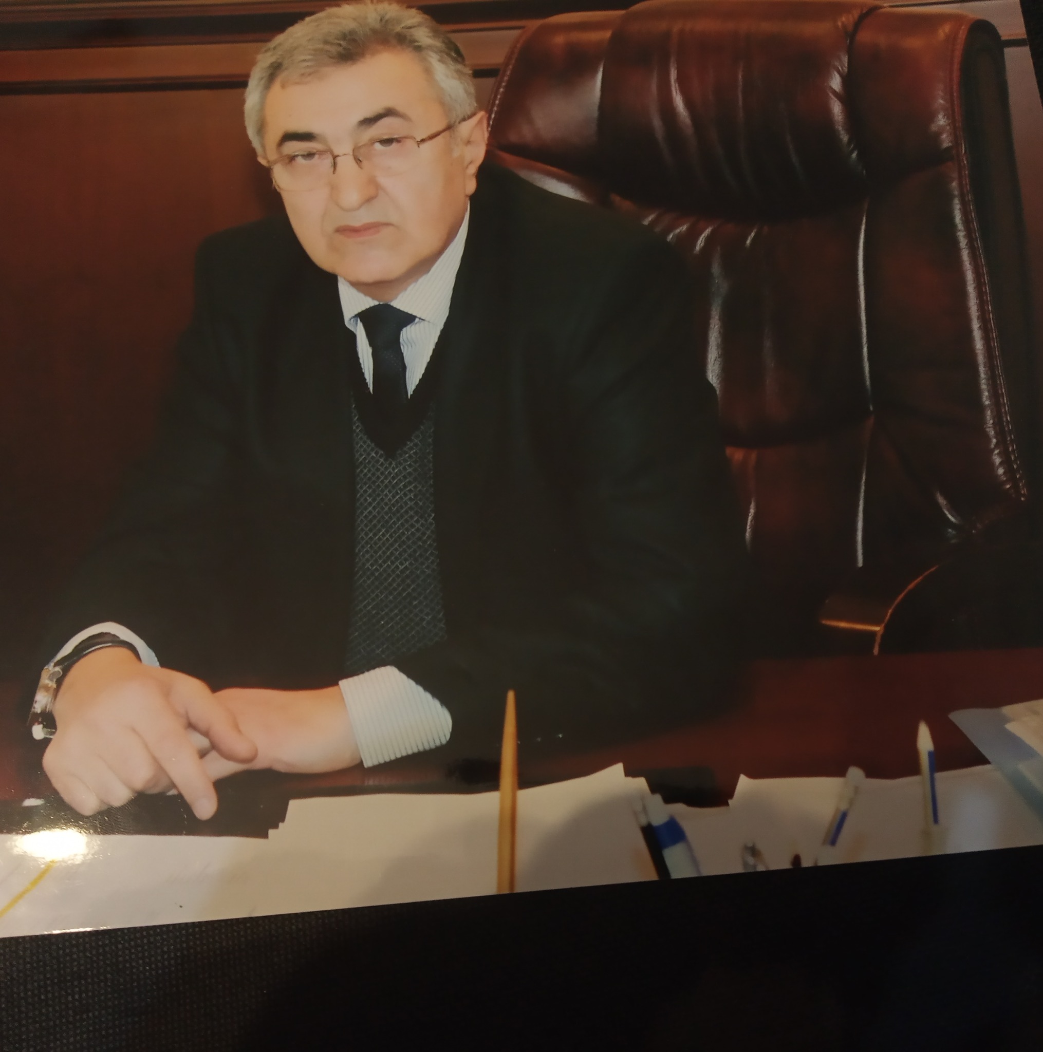 Arif Salimov - 🇦🇿Oktyabrın 20-21- də Asiya Elmlər... | Facebook