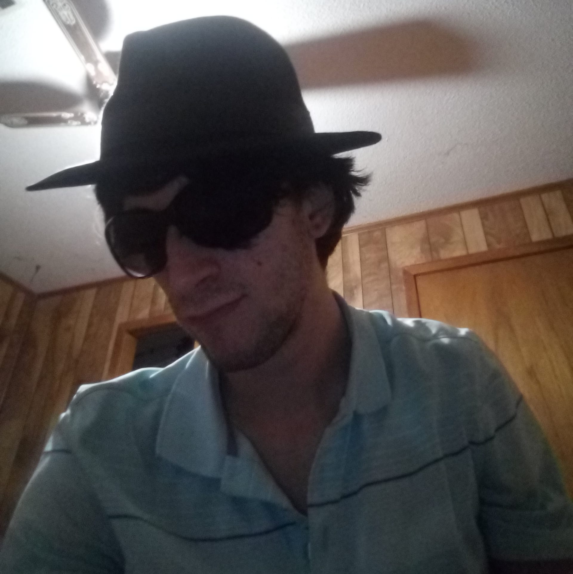 Razor Vaughn Thompson