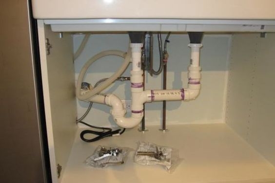 How to Remove and Replace a Toilet Flapper