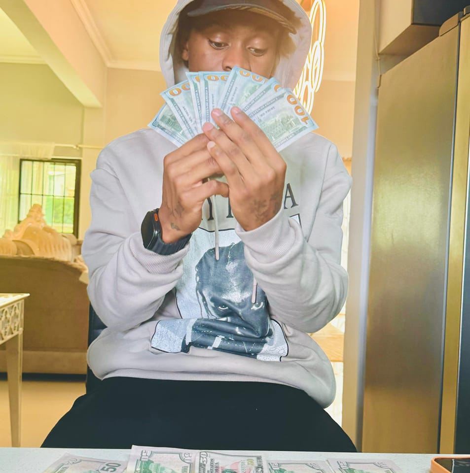 Content creators connect | Easy $25k for me 🫠🤣 | Facebook