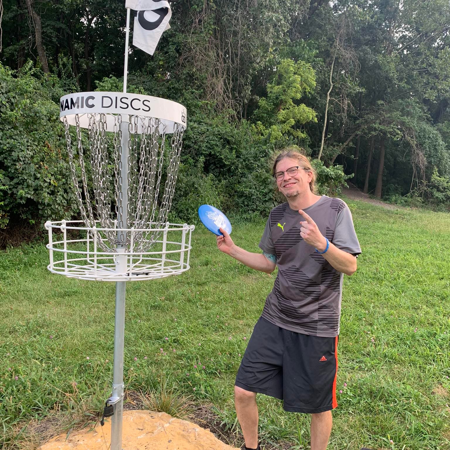 Disc golf discussion | Need help with GLOW | Facebook