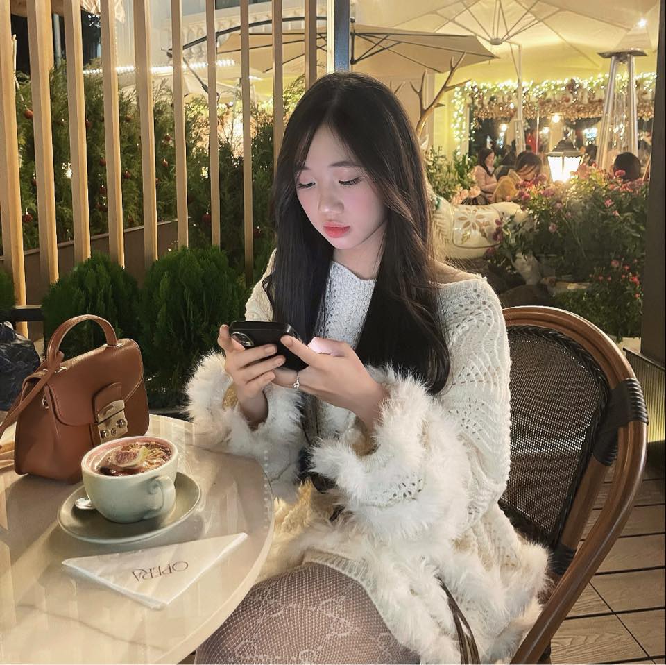 Hà Ang