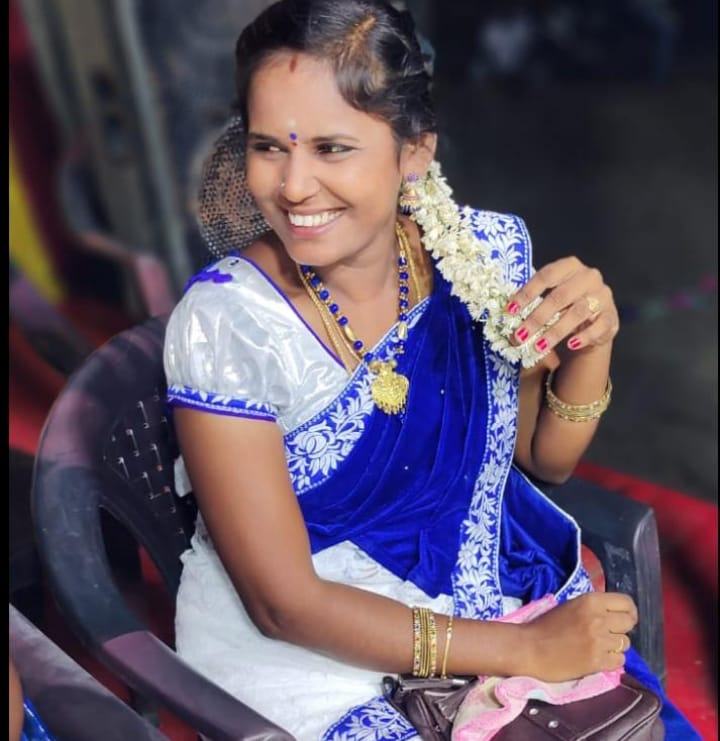 Thenmozhi Singer