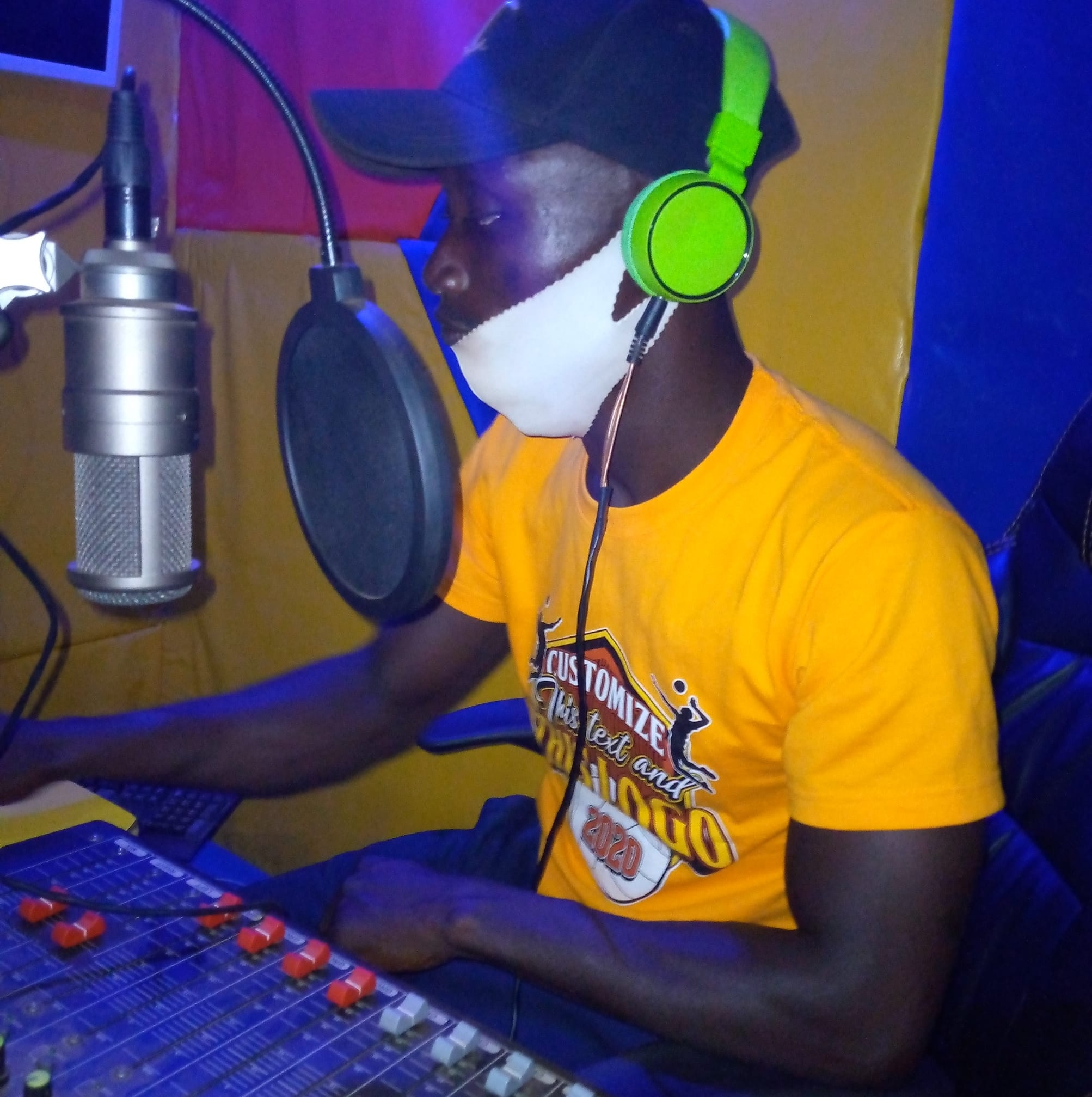 DJ Mario live