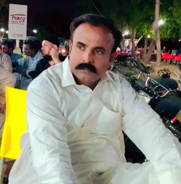 تمام مشهور گيت جيڪو ڪيترن ئي فنڪارن ڳارو پر کلڻي فنڪار سڀنن جا رڪارڊ ...