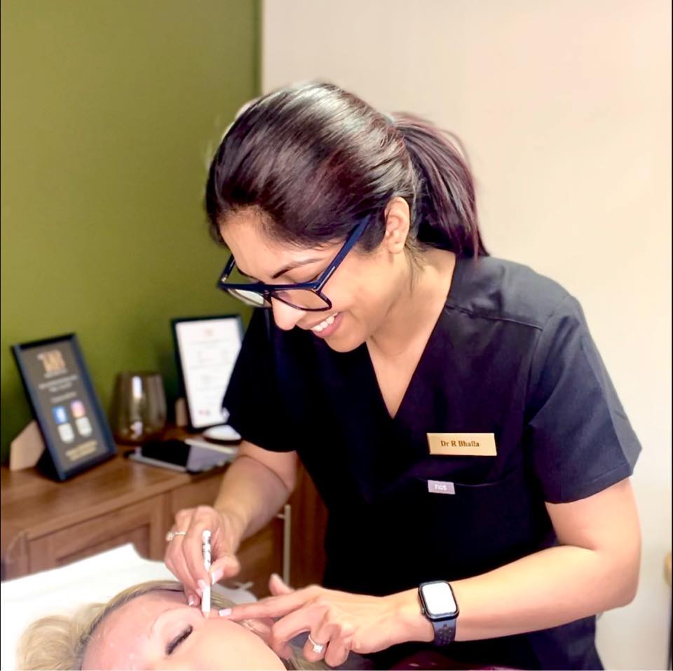 Hi, I’m Dr Ruchira 👋 I’m a GP with over 25 years’ experience as a ...