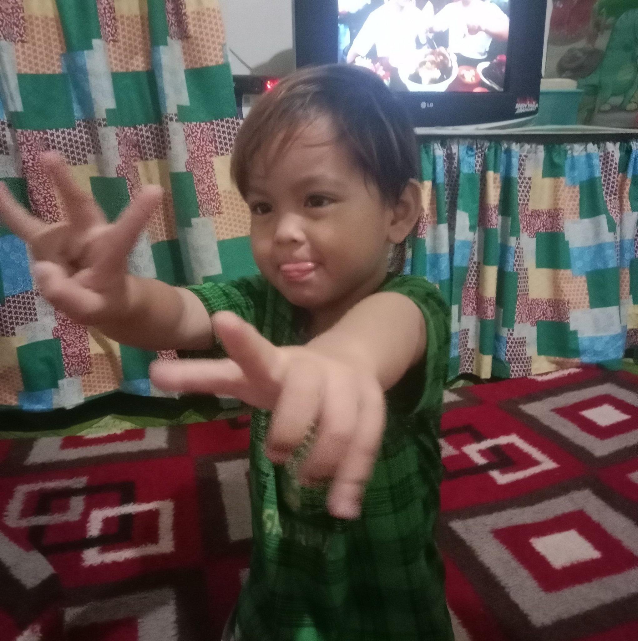 Kalau aku nyerah dulu,, Mungkin tidak sebahagia sekarang Melihat bentuk ...