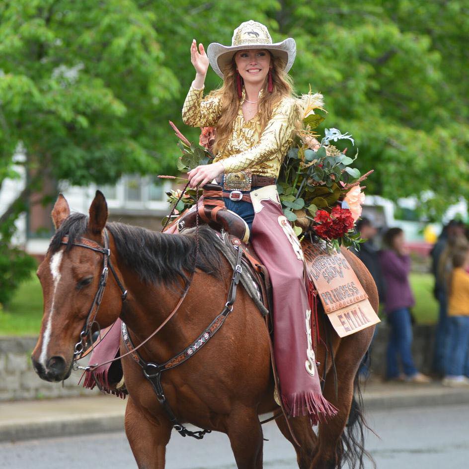 Emma Ricker 2022 Eastern Oregon Livestock Show Rodeo Princess