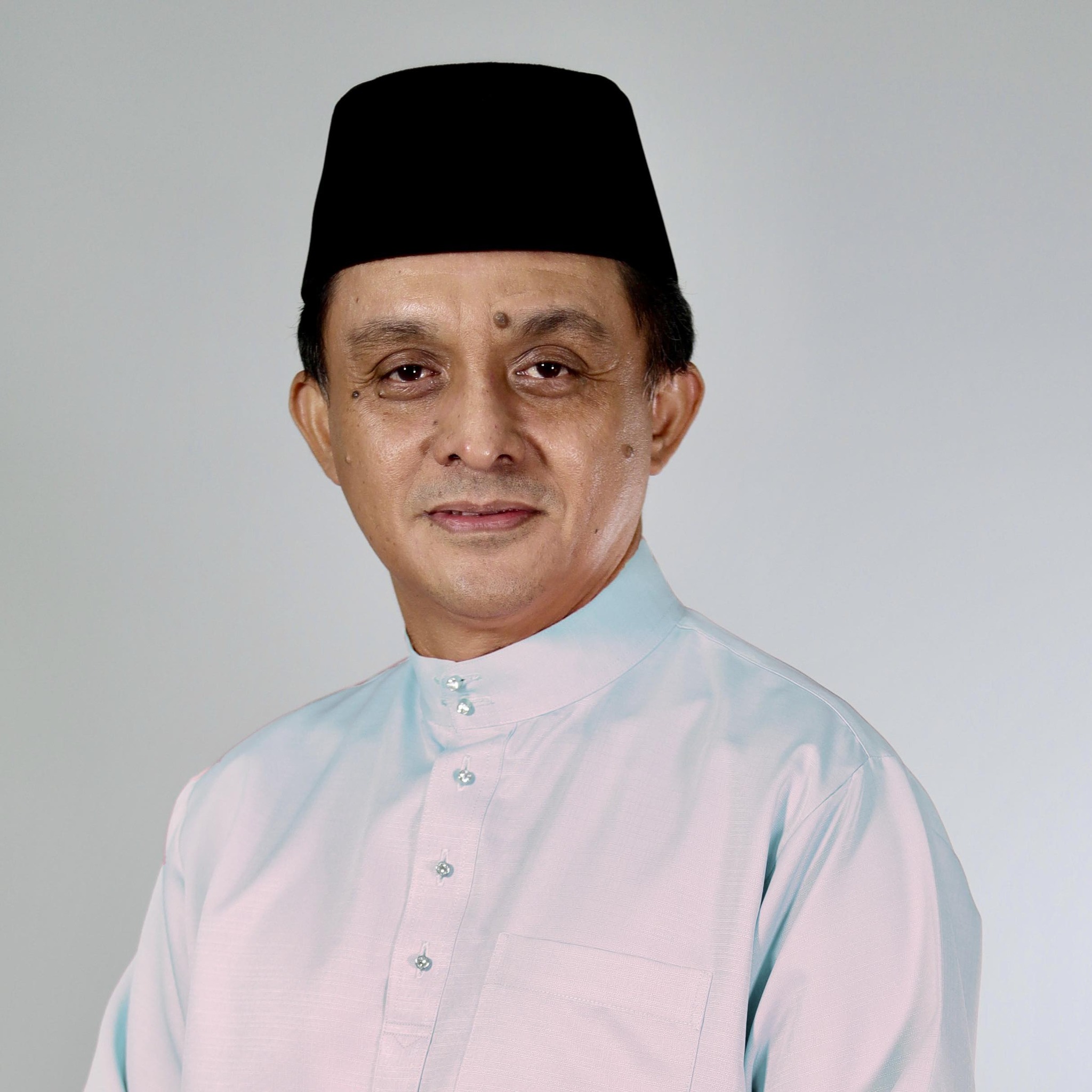 Dr. Ahmad Idham