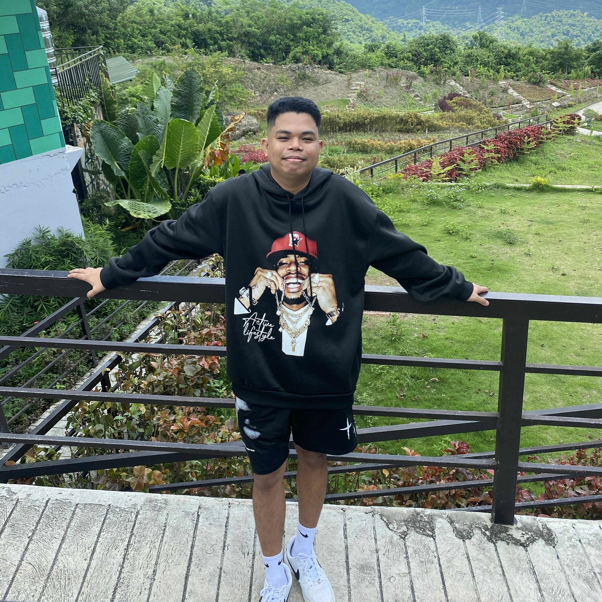 LOKAL TRACK MUSIC | Lapu-Lapu City
