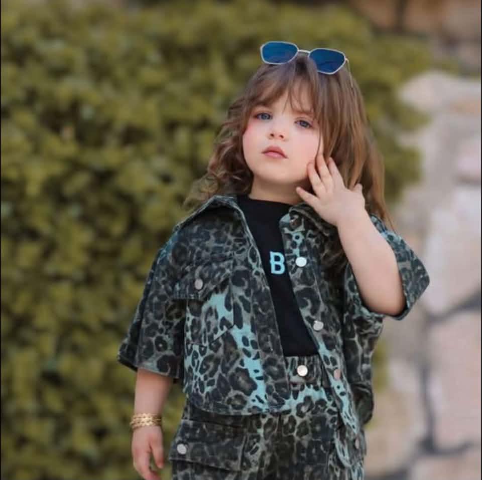 لونا لملابس الأطفال | Hebron