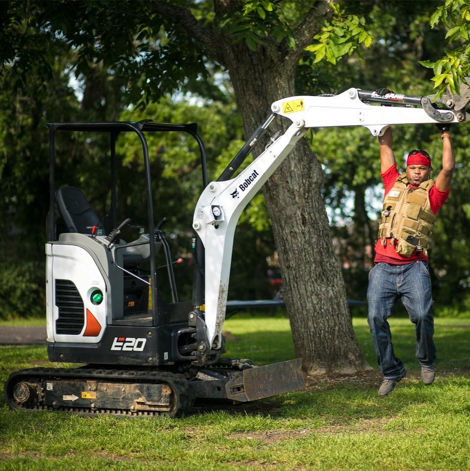 Unique Luxury & Heavy Equip. Rental
