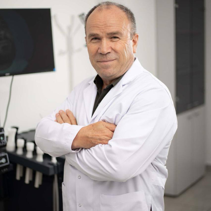 Dr.Raim Agushi - Otorinolaringolog | Pristina