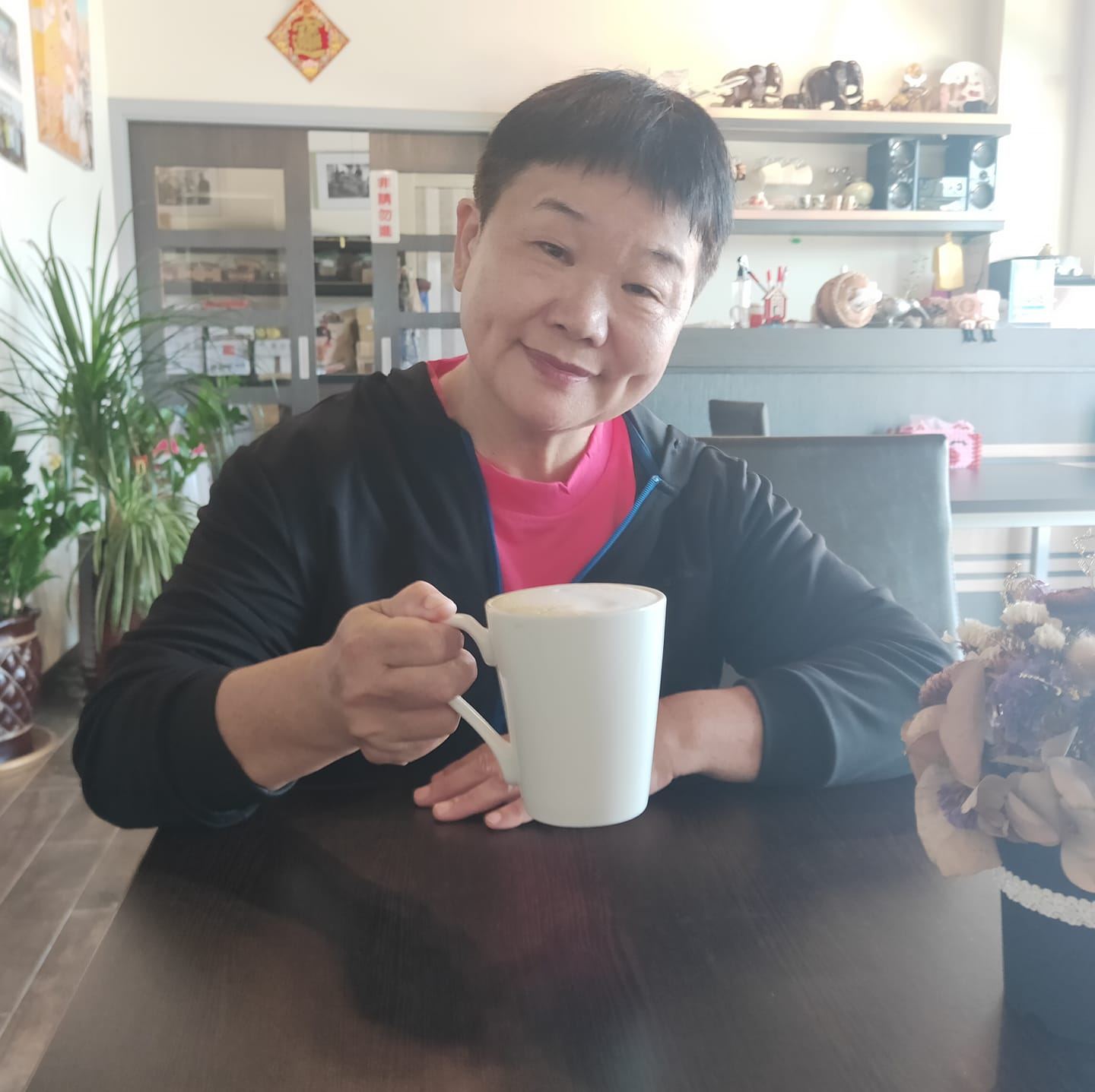 健康是要付出代價的，每天健康的資訊分享，希望帶給大家一份安心感，只要從現在開始，改變飲食習慣，多多的去運動運動，找點開心的事做做，相信你一定會 ...
